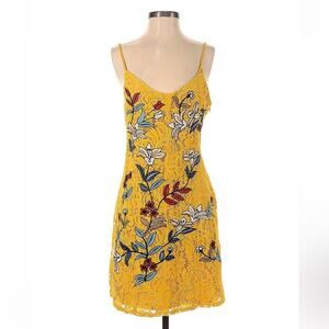 Maraislise Yellow Lace and embroidered flower sheath cocktail dress, size 3
